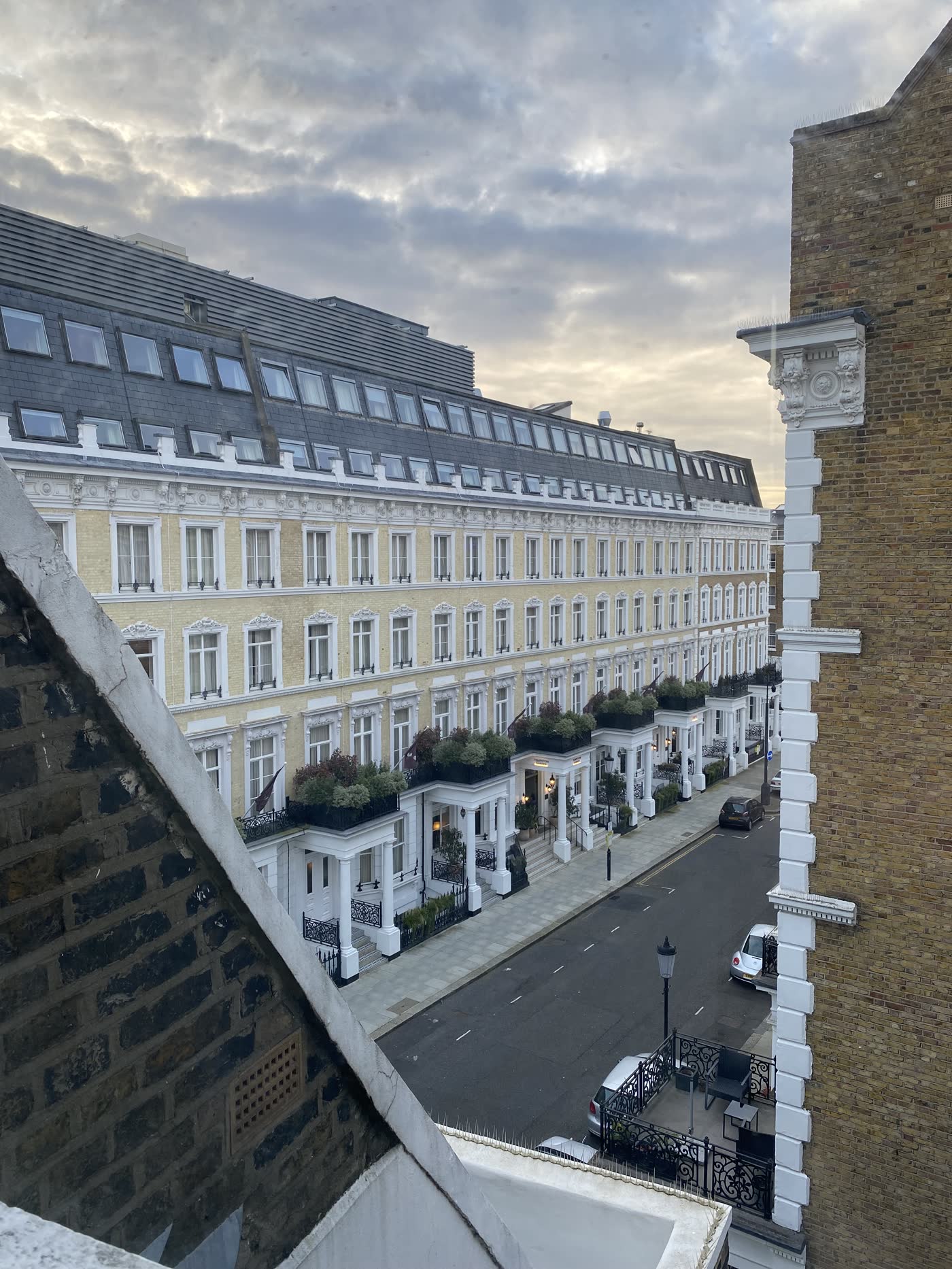Earls Court apartment refurbishment
